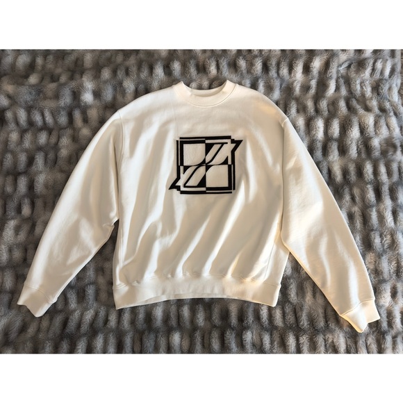 We11done White New Logo Embroidered Sweatshirt - Picture 2 of 2